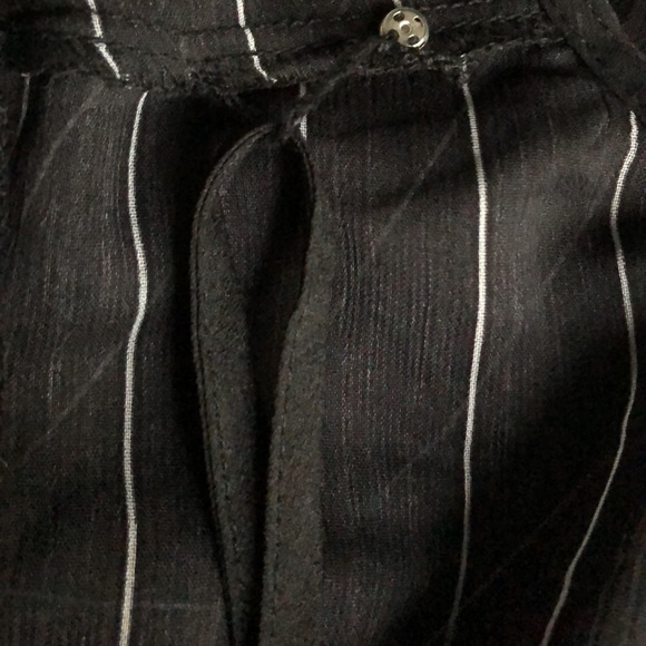 DKNY (M) Bli blk / ivory dressy 2 pieces 3/4 sleeves blouse / tunic - Picture 14 of 16